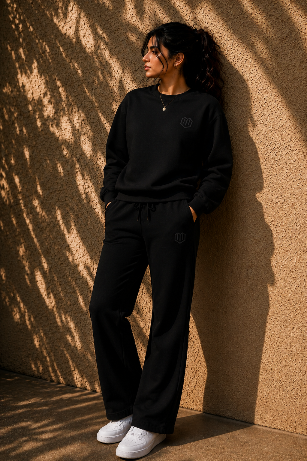 Black Cotton Women Sweat Shirts Full Sleeve